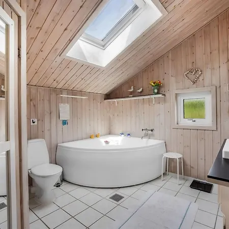 Gedda - 700m From The Sea By Interhome Hvide Sande