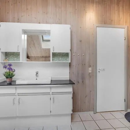 Feriehus Gedda - 700m From The Sea By Interhome