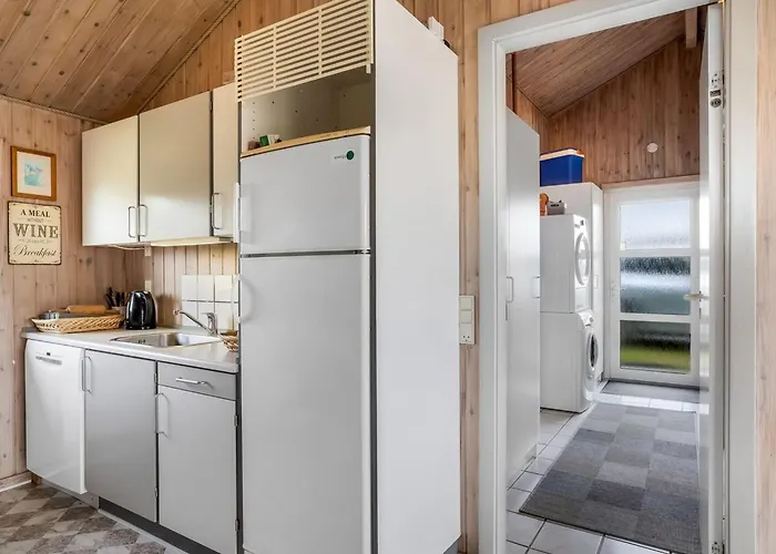 Gedda - 700m From The Sea By Interhome Casa de Férias Hvide Sande